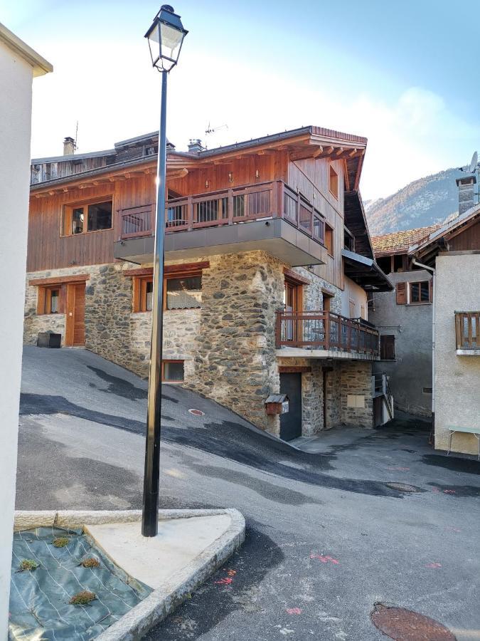 Maison De Village Au Pied Des 3 Vallees Villarlurin Exterior photo